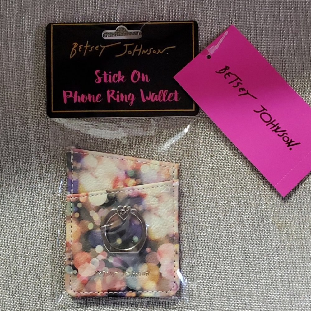 Betsey Johnson stick on phone ring wallet. NWT
